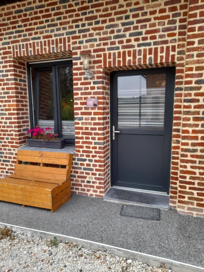 Chambre D Hotes Le Pigeonnier Fromelles Exterior foto
