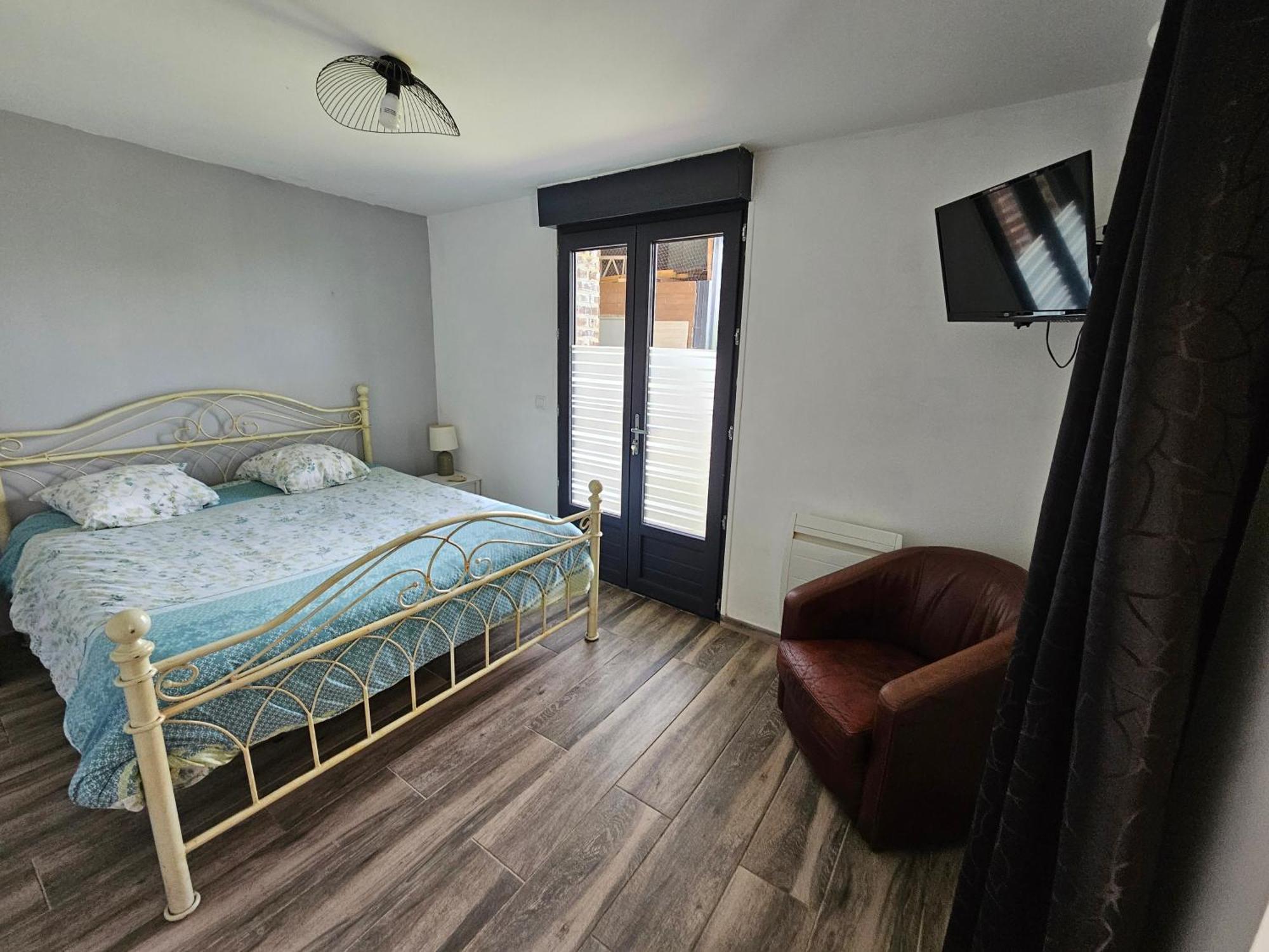 Chambre D Hotes Le Pigeonnier Fromelles Exterior foto